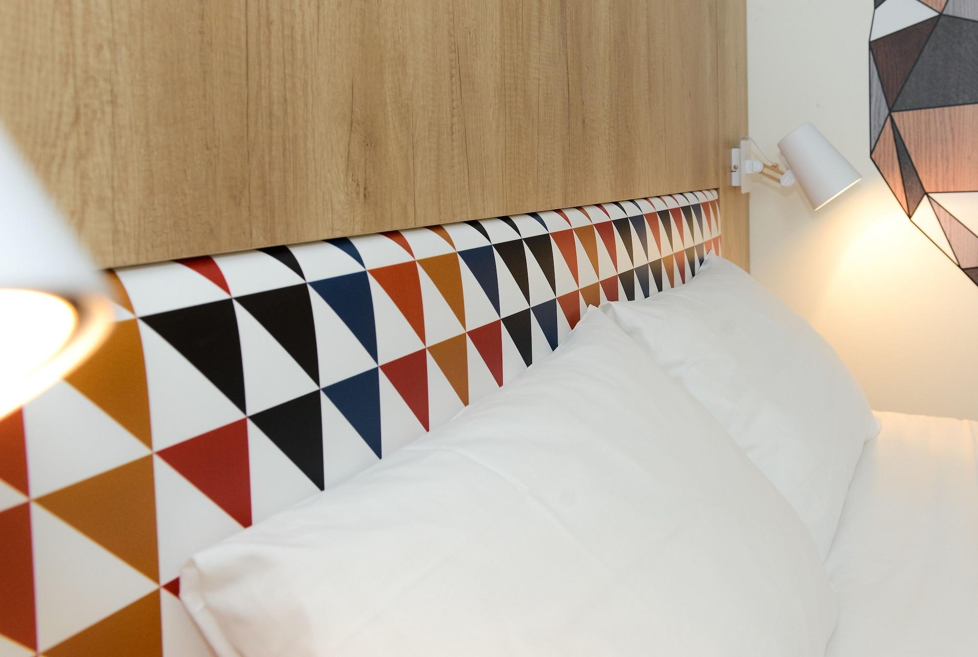 Ibis Styles Caen Centre Historique Hotel Ngoại thất bức ảnh