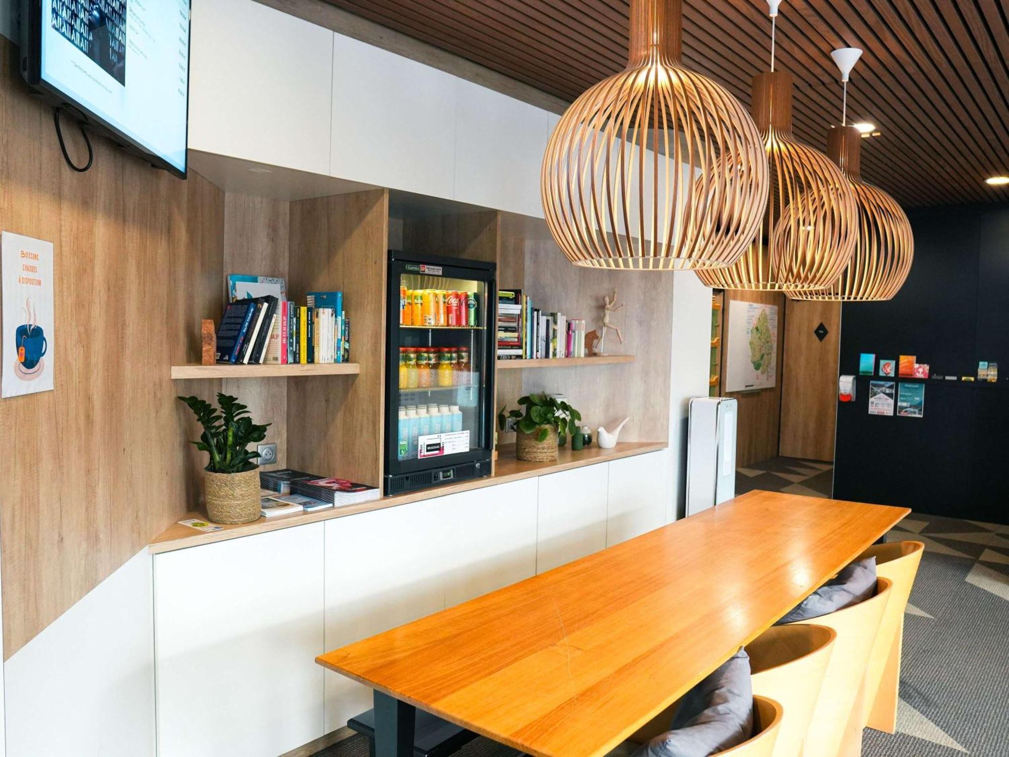 Ibis Styles Caen Centre Historique Hotel Ngoại thất bức ảnh