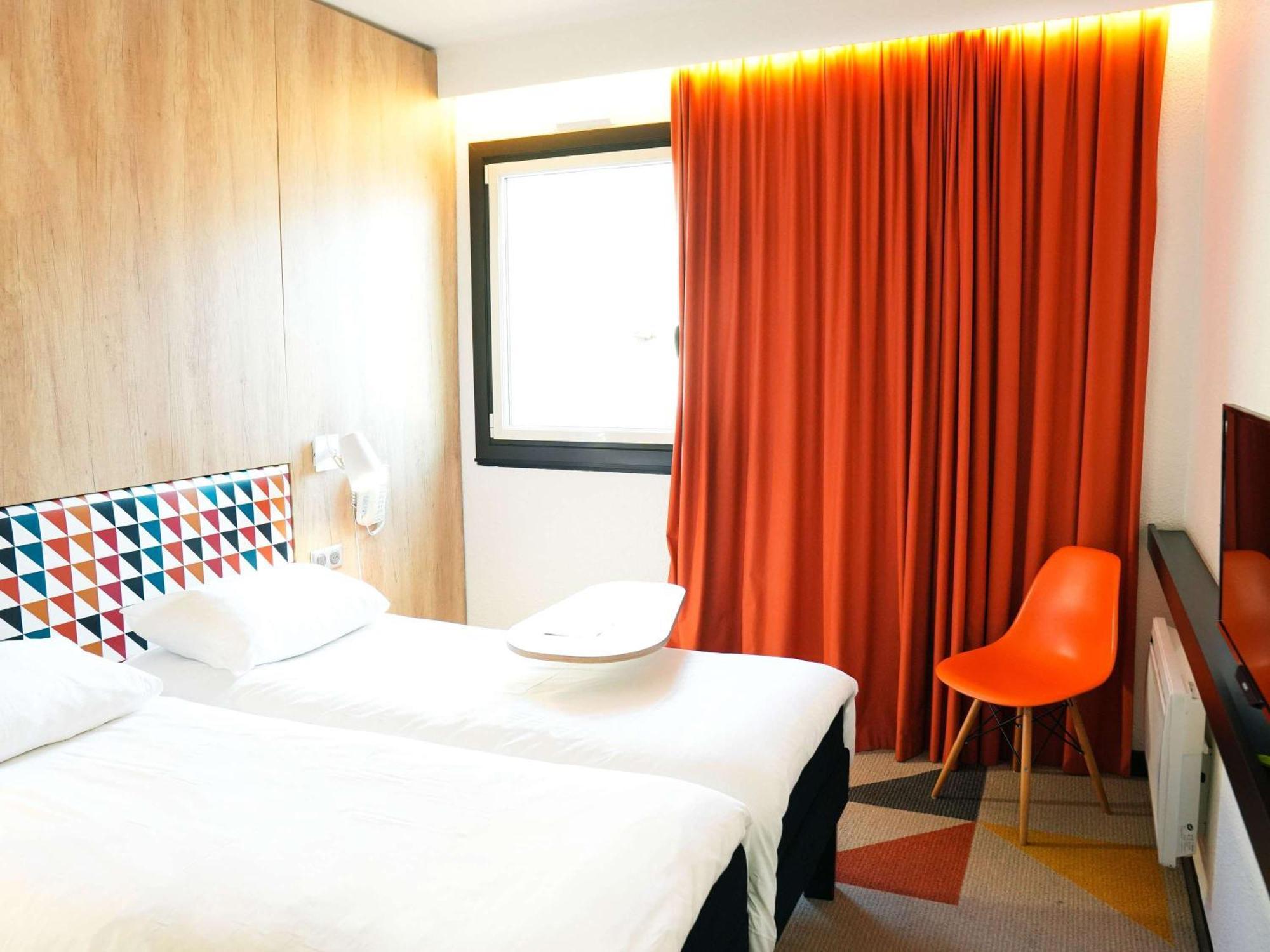 Ibis Styles Caen Centre Historique Hotel Ngoại thất bức ảnh