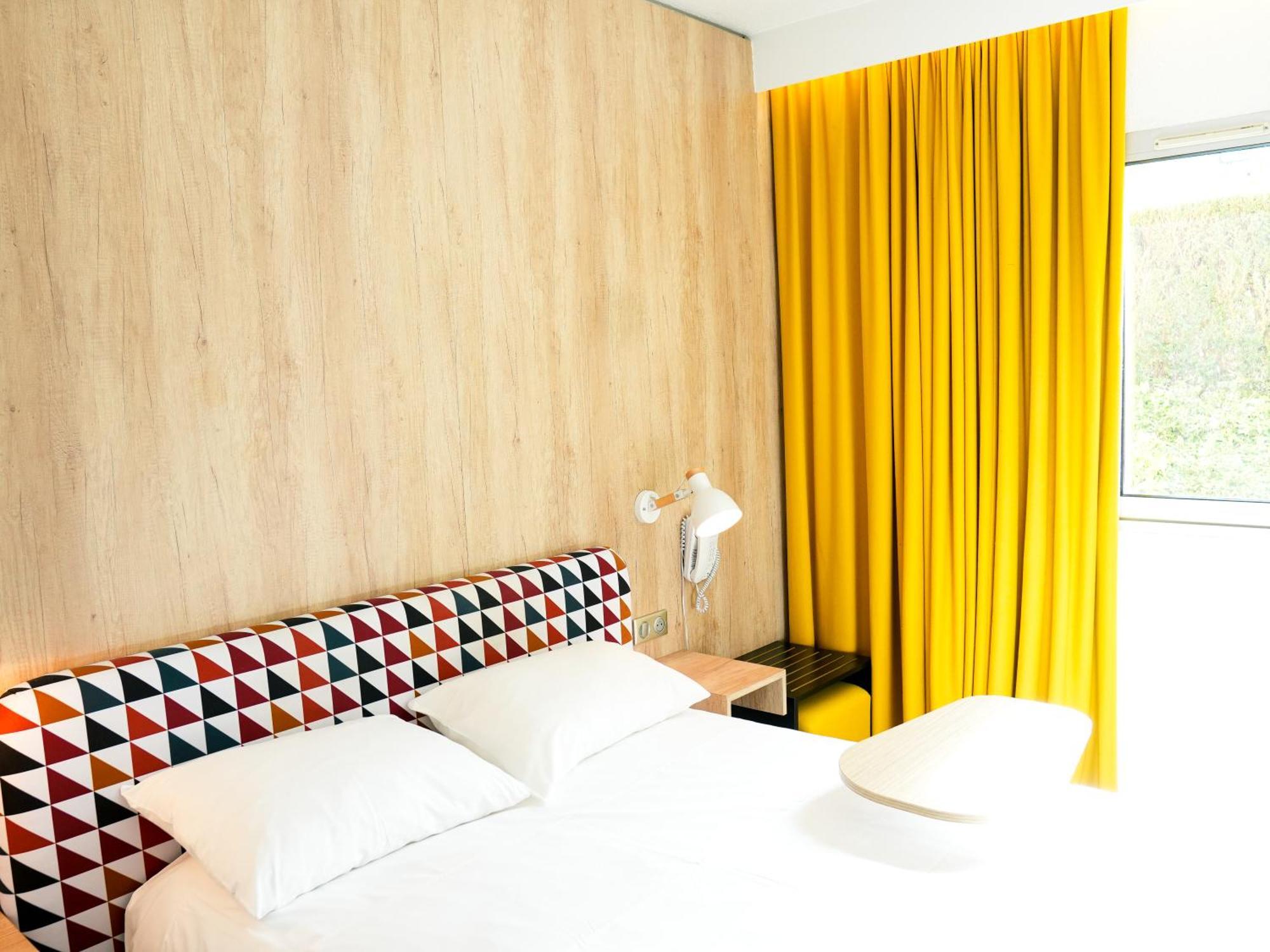 Ibis Styles Caen Centre Historique Hotel Ngoại thất bức ảnh